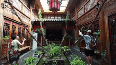 陪伴是最长情的告白,带着妈妈去台儿庄古城旅行 陪伴是最长情的告白,带着妈妈去台儿庄古城旅行