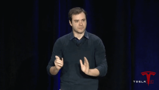 特斯拉全自动驾驶硬件发布！马斯克明年推RoboTaxi：傻瓜才用激光雷达 