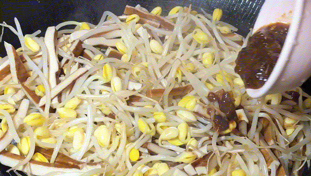 豆干跟它炒,营养好吃又补钙,适合夏季食用,好吃下饭还省时!-微信头条网 豆干跟它炒,营养好吃又补钙,适合夏季食用,好吃下饭还省时!