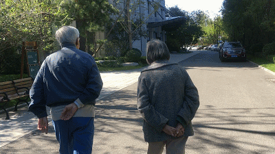 千万不要招惹姥姥，不然哈哈哈哈