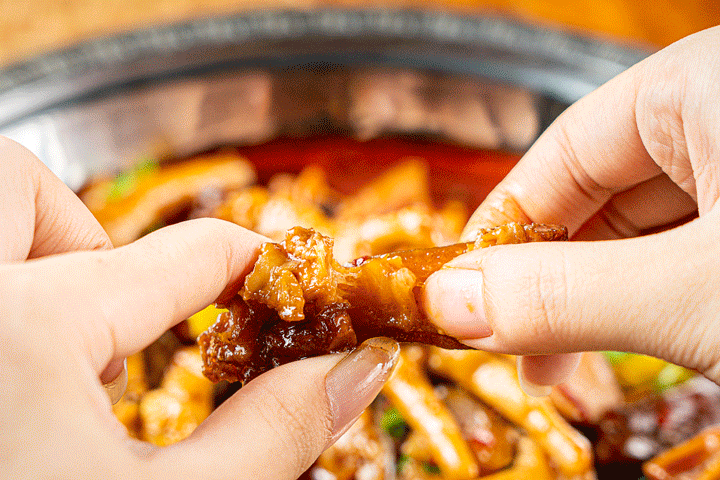 �人��׷��22��ġ����ӡ���8��ͬ���������ۢ����ڣ�