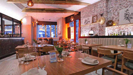 �������������Ħ�Ǻ�����ͣ��˾�300+����Fine Dining��