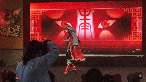 %name “五心”品质，Show色可餐：悉尼唐宴剧场首秀Omipay魔术之夜完美落幕！