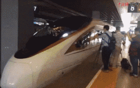 复兴号一等座_温州高铁速度事件_温州南站复兴号