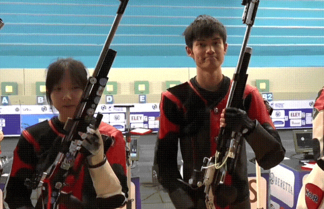 射击动图.gif