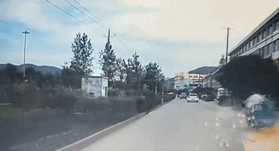 山东化工厂毒料违规倾倒，4人死亡瞬间看哭无数人：人命关天，容不得一丝侥幸（组图） - 5