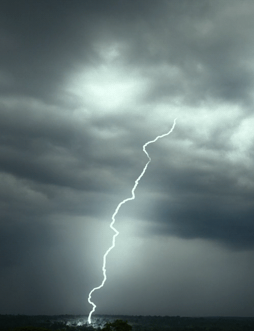 一场大雨过后天津河河水暴涨_明天天津大暴雨_金昌明天天气