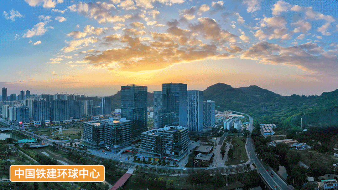 大盘进阶，巨幕山湖在眼前，这种生活你敢想吗？