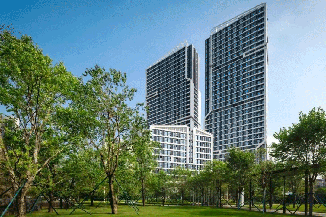 海珠湾壹号仅68席，地段、配套和*江景加持！