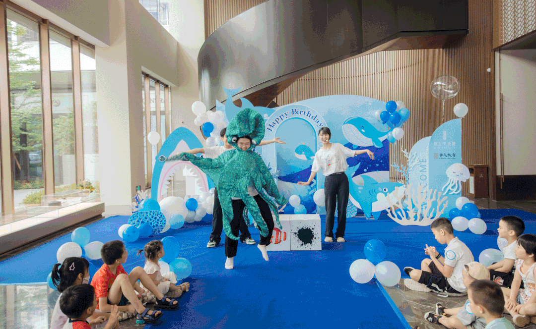 开学一个月，打造双示范！这所“神学院”还敢再牛点吗？