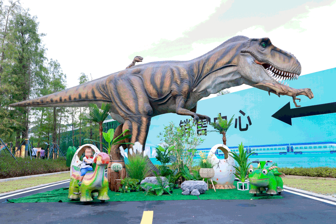 楼下地铁+270°山景，这盘能打！