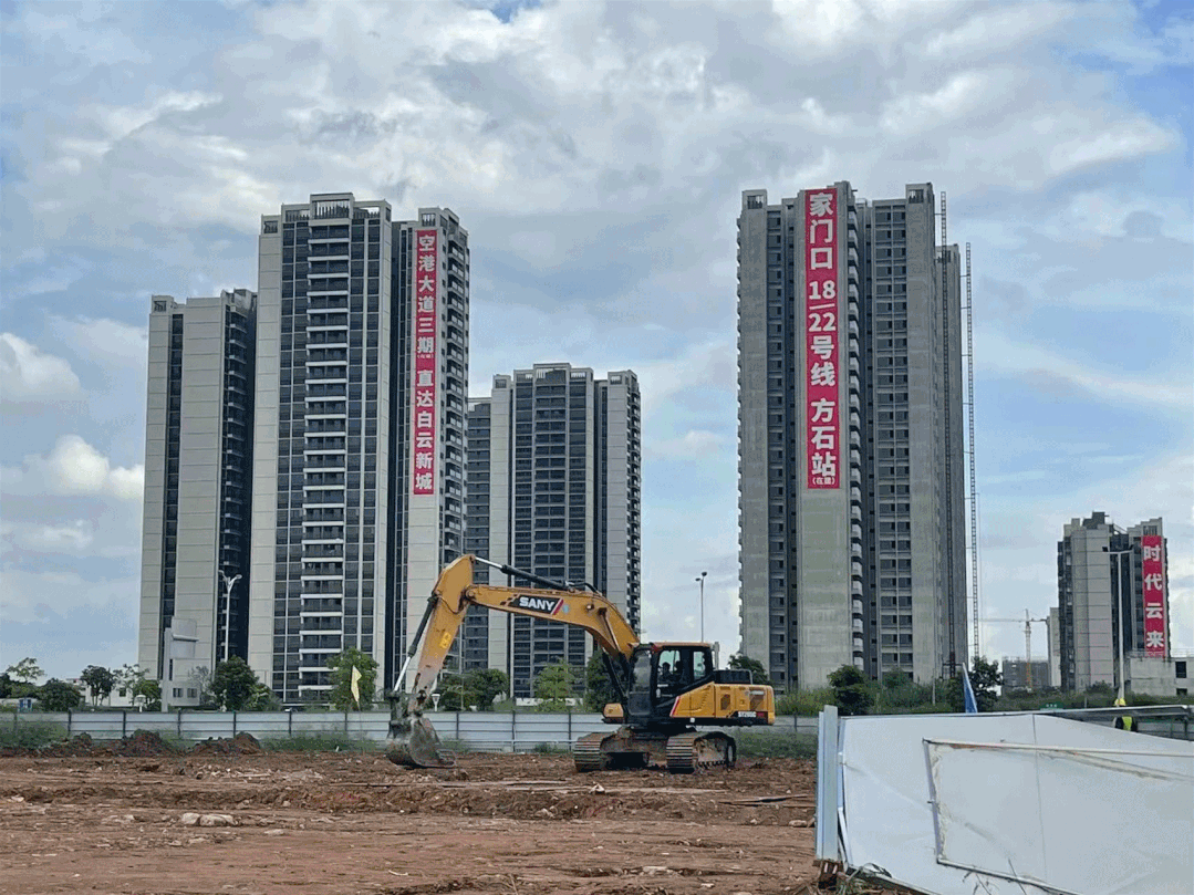 220万买双地铁“黄金点”！刚需买家，也能乘坐18号线“东风”