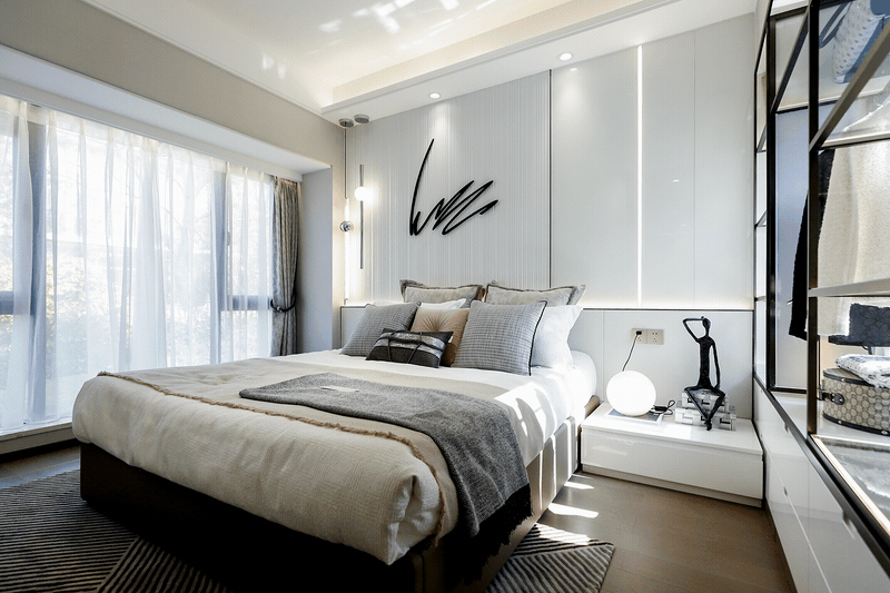 引进培英中学落地白云湖，招商电建南国雍云邸76-105㎡，总价225万起！