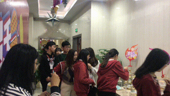 正泰居家：双十一 为奋斗者献上敬意