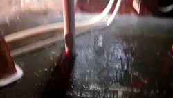 ֣����һ����԰ͻ����� �ֳ���ը������