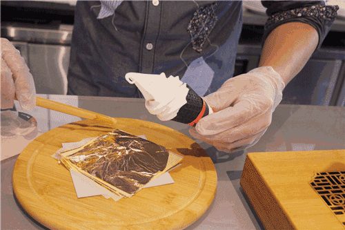 高颜值 的金箔冰淇淋 真的能吃吗