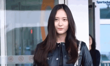 服裝搭配：穿搭總是不夠好看？幫你挑了超好看的春季小外套來幫你！衛衣襯衫通通拿下！ 時尚 第5張