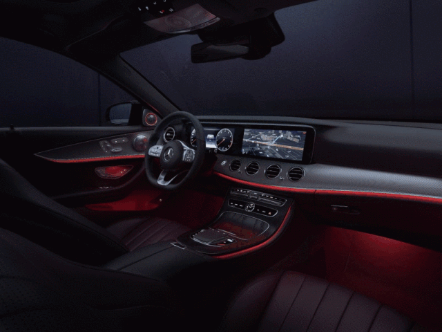 智者，大(dà)成丨新款梅賽德斯-奔馳E級車煥“芯”上市 再領豪華行政座駕典範(圖21)