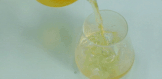 



用冷泡茶单挑夏天！
