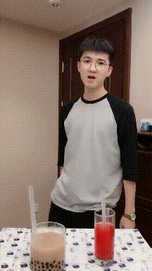 搞笑GIF:看着小伙子按捺不住地双手,真希望快点天黑-微信头条网 搞笑GIF:看着小伙子按捺不住地双手,真希望快点天黑