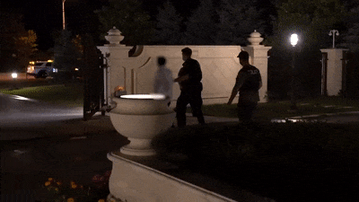 加拿大大批华人被捕豪宅立遭查封前一秒还在喝茅台吃鱼翅 美國海外電視網usocctn Com