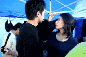 終於懷孕了！娛樂圈集體祝福！已周全停工，躲得真好 娛樂 第14張