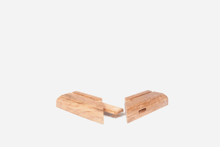 沙发弹簧贵是木板的贵_沙发底座是蛇形弹簧好还是木板好_高档沙发使用弹簧木板
