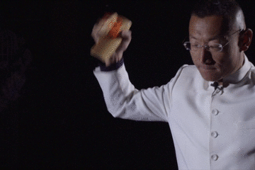 “奥利给大叔”：一个古怪笨拙的普通人被看见之后(图9)