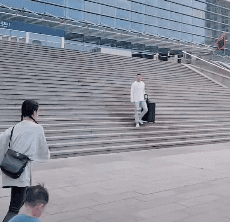 网友吃火锅的惨痛经历！原谅我不厚道的笑了(图6)