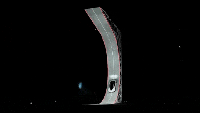Tesla unveils long-awaited Roadster that can fly, hit 60 mph in under a  second | Fox Business