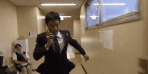 90后，已经拿一半工资来养生了