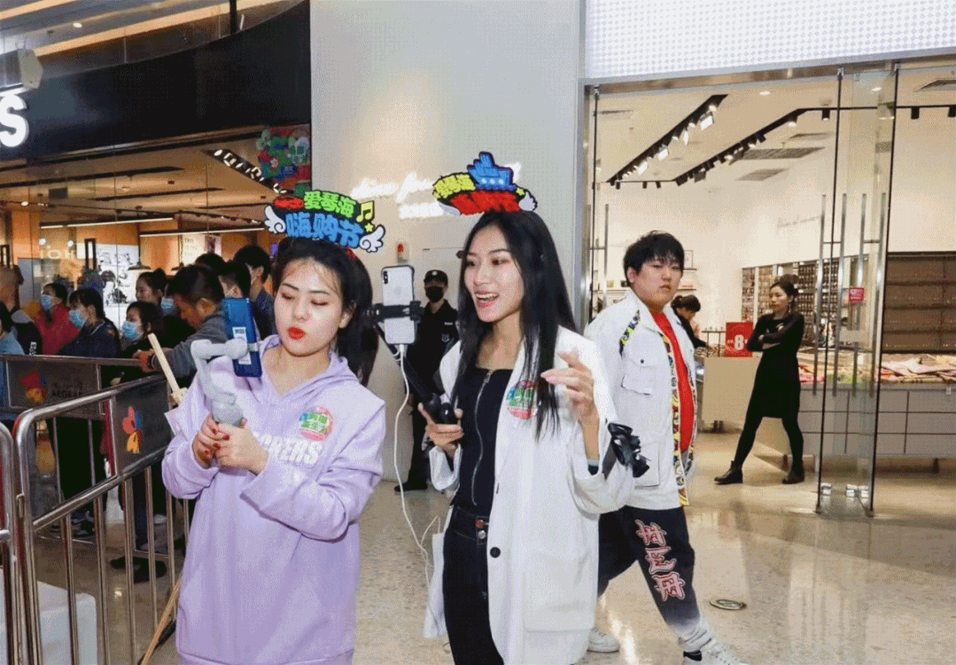 UU.gif 图片