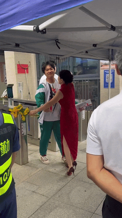 WeChat_20260609122728[00_00_01--00_00_21].gif