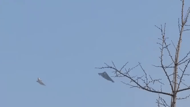 中国为什么不能生产医用螺旋ct机颤抖！中国第六代战斗机升天，第六代CT还远吗？_https://www.jmylbn.com_新闻资讯_第3张