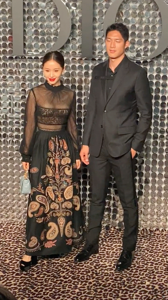 不再做资源咖的女明星 不再做资源咖的女明星