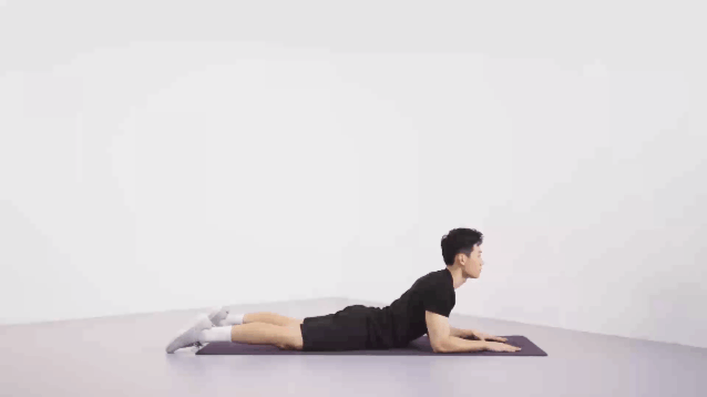 不吃药也能摆脱疼痛，专家教你三招缓解肩痛！-要炼