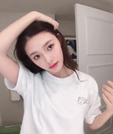 最后再来一张妆前妆后的对比图