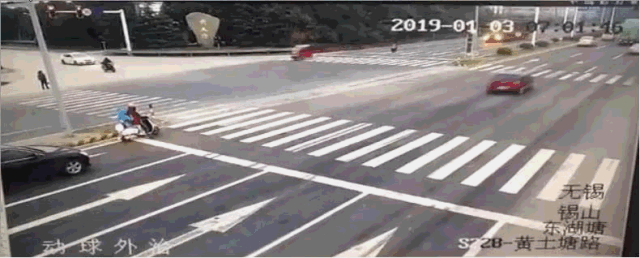 



今早7点，1死2伤！视频太惊心！
