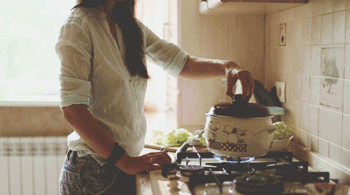 月嫂必会的五种食物催乳法，帮助宝妈奶水充足