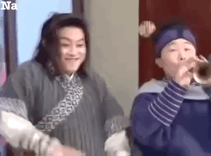 毛衣+裙子，早春必火的「初戀風」搭配，超美der！ 時尚 第2張