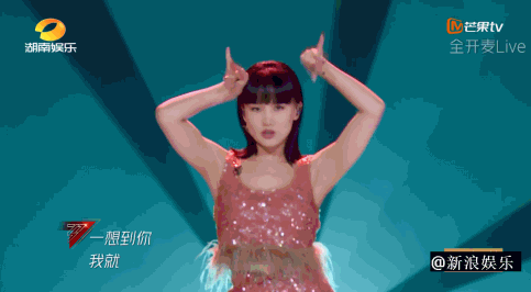 这位姐姐在浴室唱了首《芒种》，声音妩媚连女生都受不了