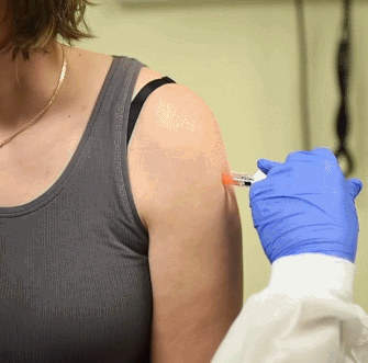 美国新冠疫苗研发开始临床实验 首批志愿者接受注射