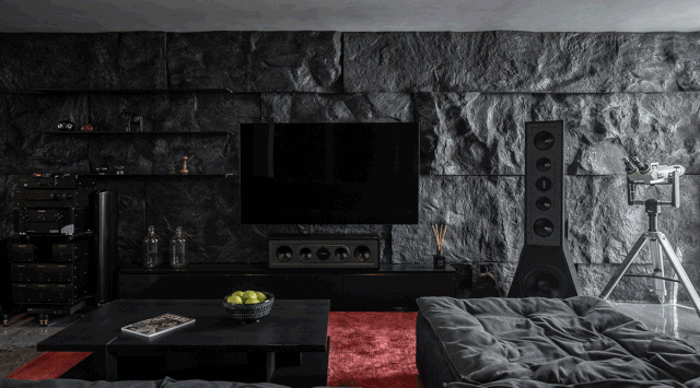 高级黑的家，就是这么酷！