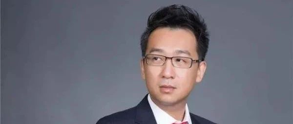 洪灏对话黄燕铭：大宗商品最容易赚的钱已赚到，还会震荡中创新高，但赚钱很累