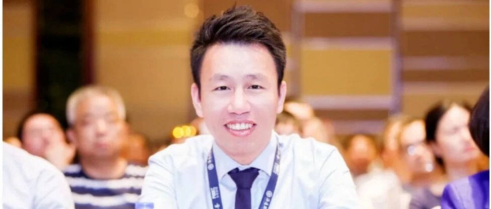 付鹏对话胡洁：​消费行业是A股长牛板块之一，消费龙头估值目前合理，关注早期投资时点
