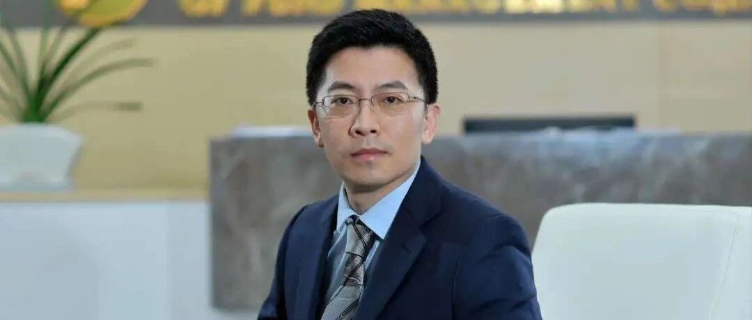 现在遍地是黄金！700亿“顶流”刘格菘最新研判：底部比2018年还坚实，最看好光伏方向