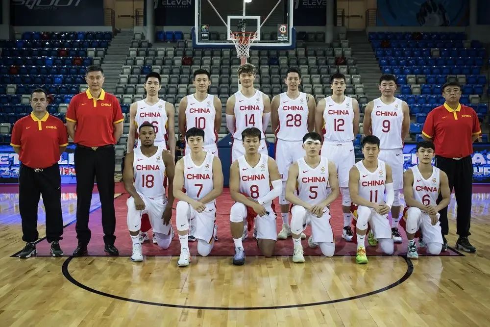 中国男篮晋级篮球世界杯正赛！