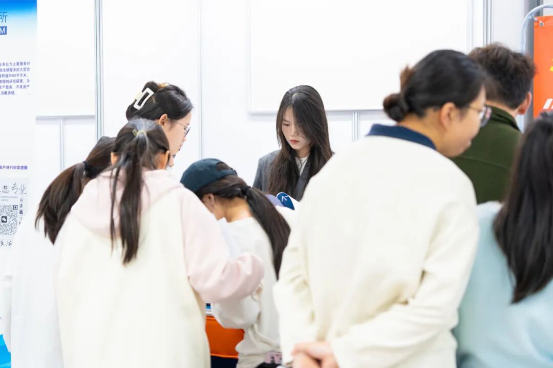 精准对接！我校医药类专场双选会成功举办！(图6)