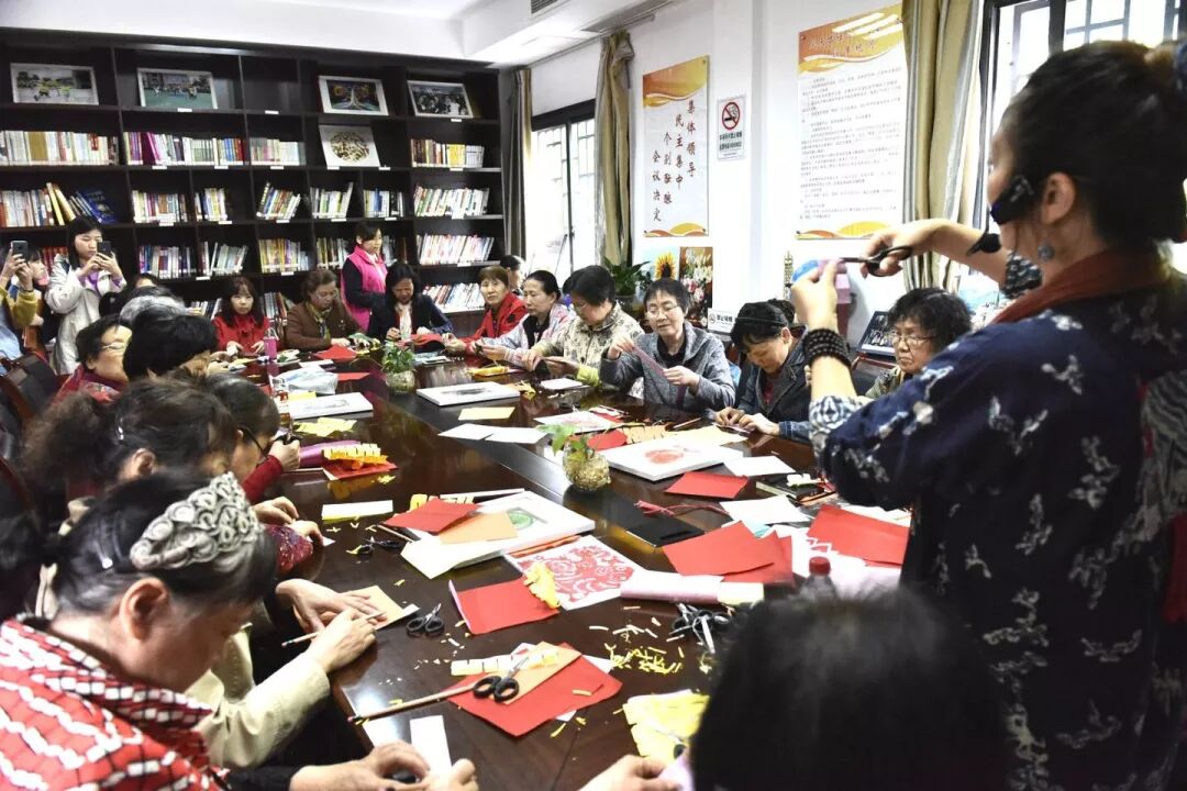 一路芬芳巴渝行 | 跟大V打卡重庆 走基层全程放送