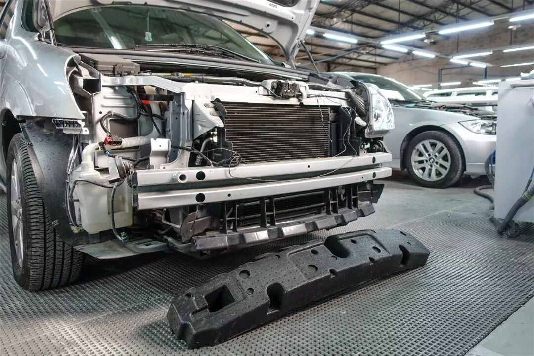 19款车型大对比什么样的防撞梁设计才能保护你